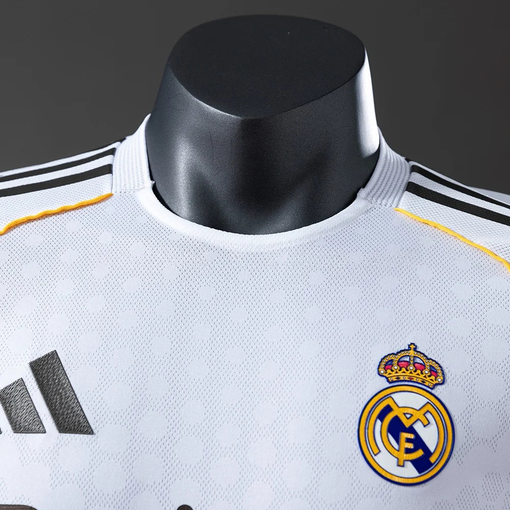 Real Madrid 25/26 Home Jersey