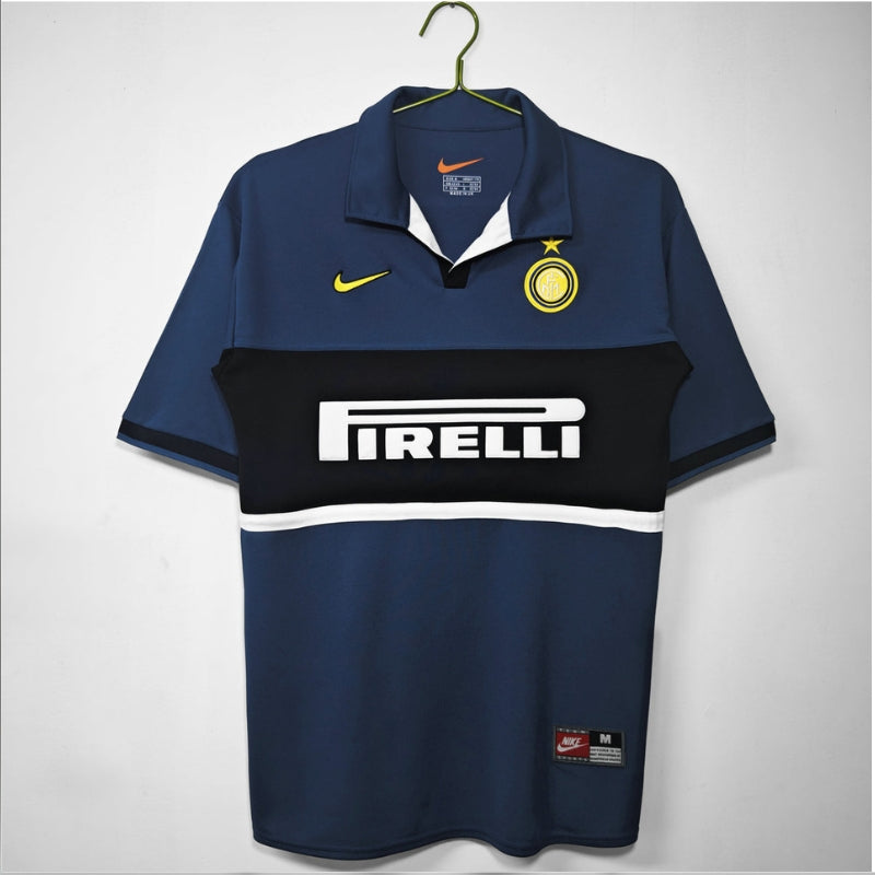 Inter 1998/99 Third Kit