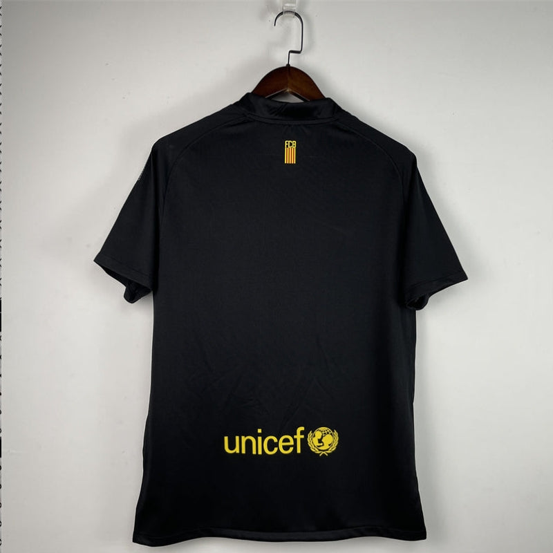 Barcelona 2011-12 Away Kit