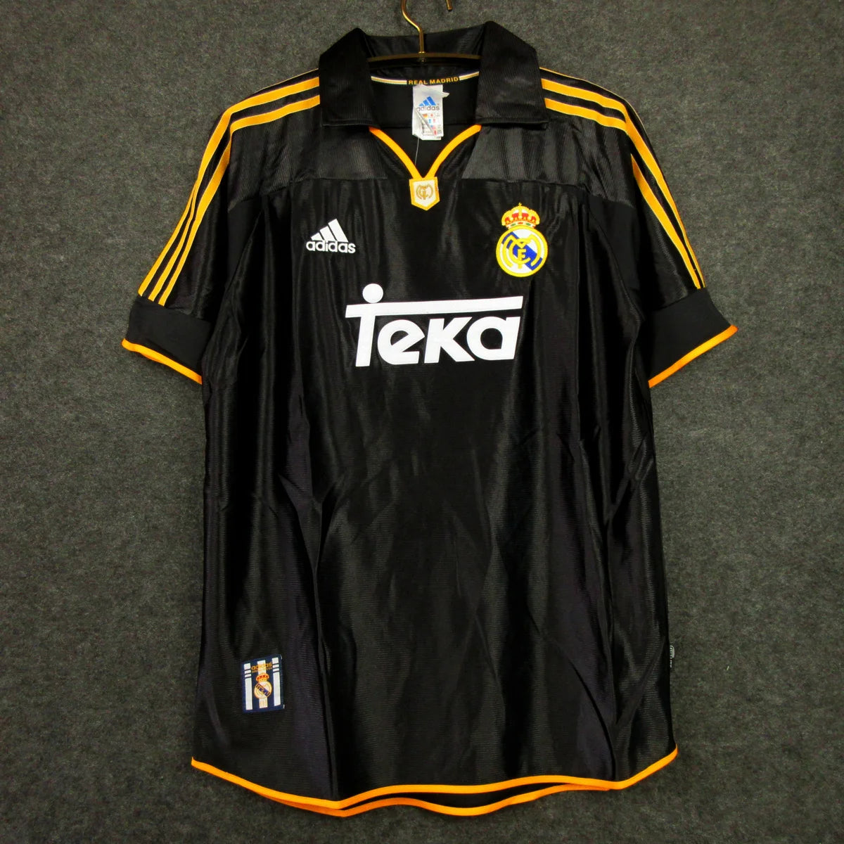 Real Madrid Half Sleeves 1999-2001 Retro Jersey