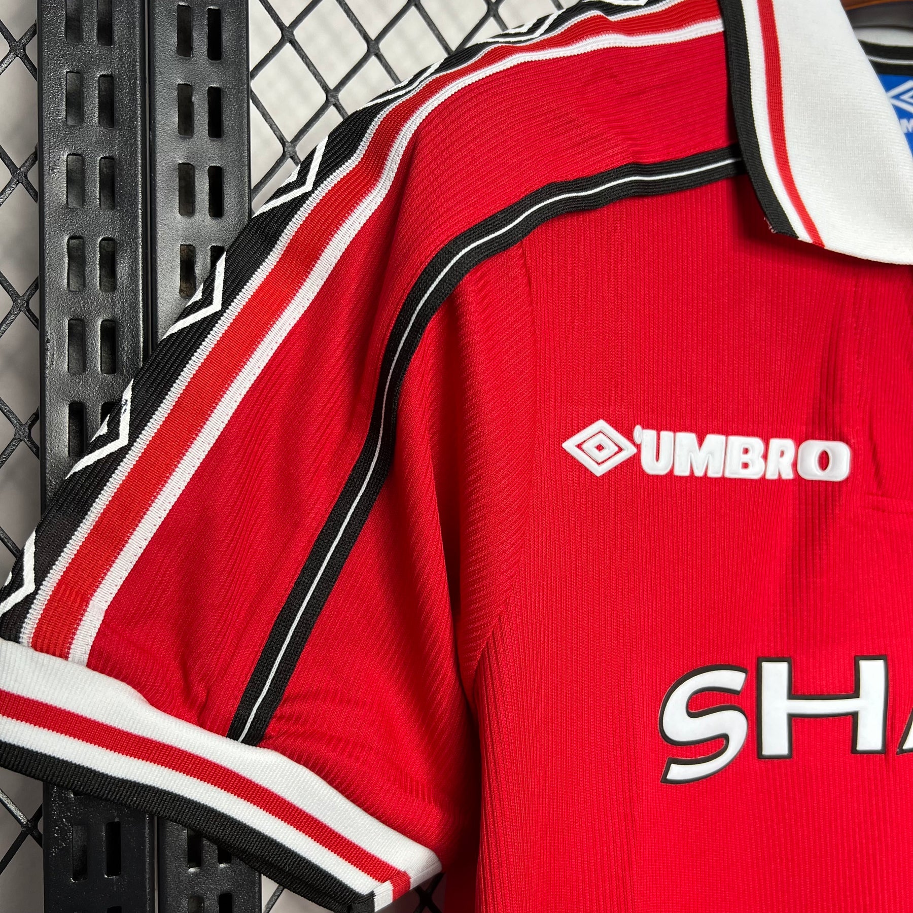 Man united Retro 1998-99 Half Sleeves